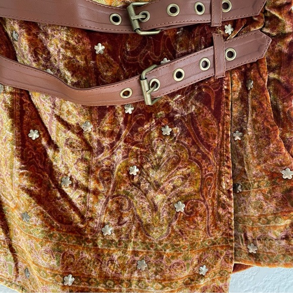 NWOT Free People Paisley Punk Velvet Skort size 6 - Picture 5 of 10